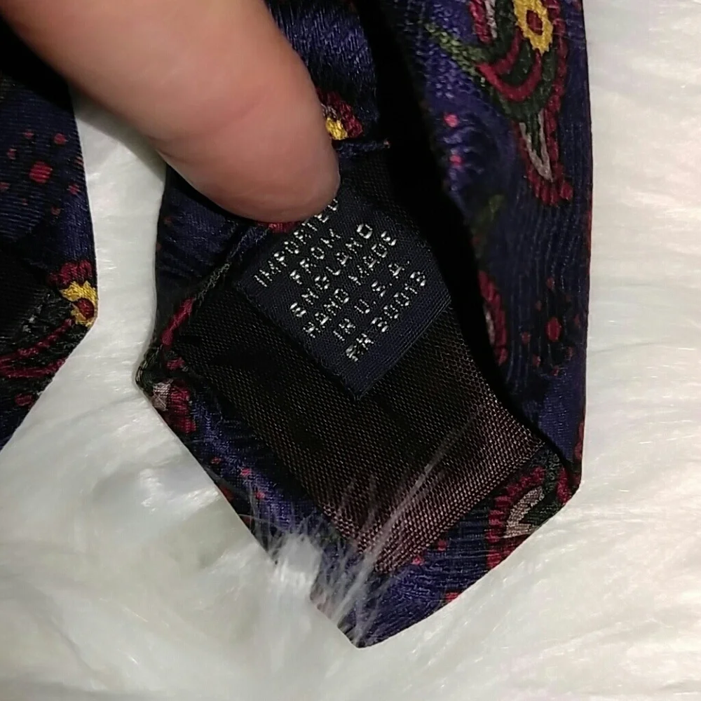 Johnston Murphy Purple Paisley Tie 59